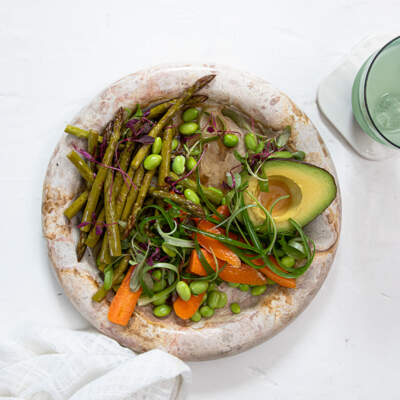 Asian-inspired pickled asparagus tips