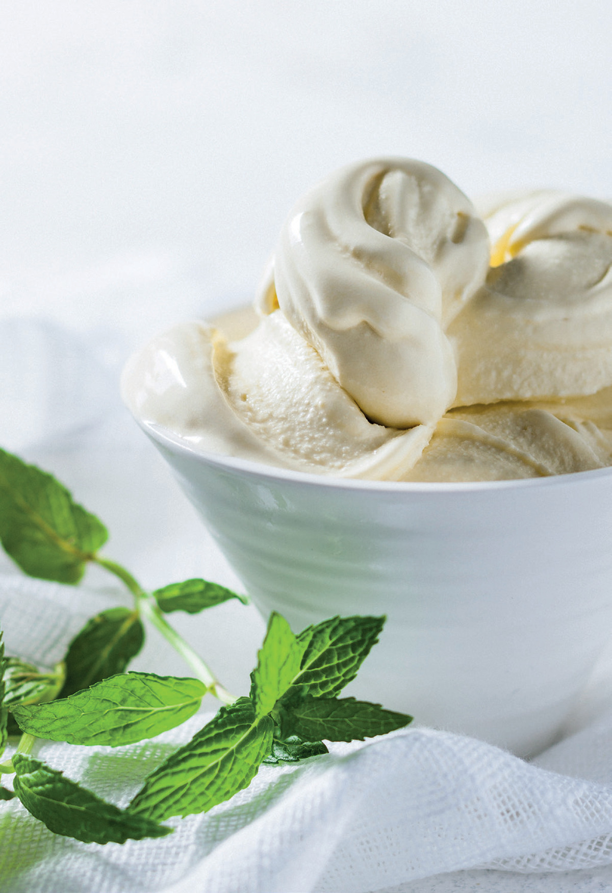 Home-made mint ice cream | Woolworths TASTE