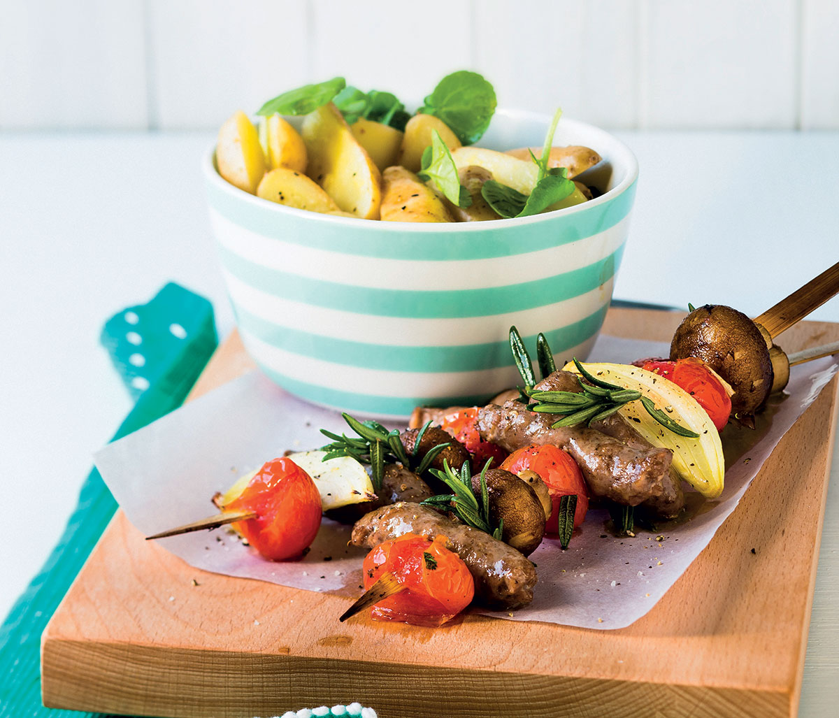 Lamb & veg kebabs & watercress salad recipe | WW TASTE