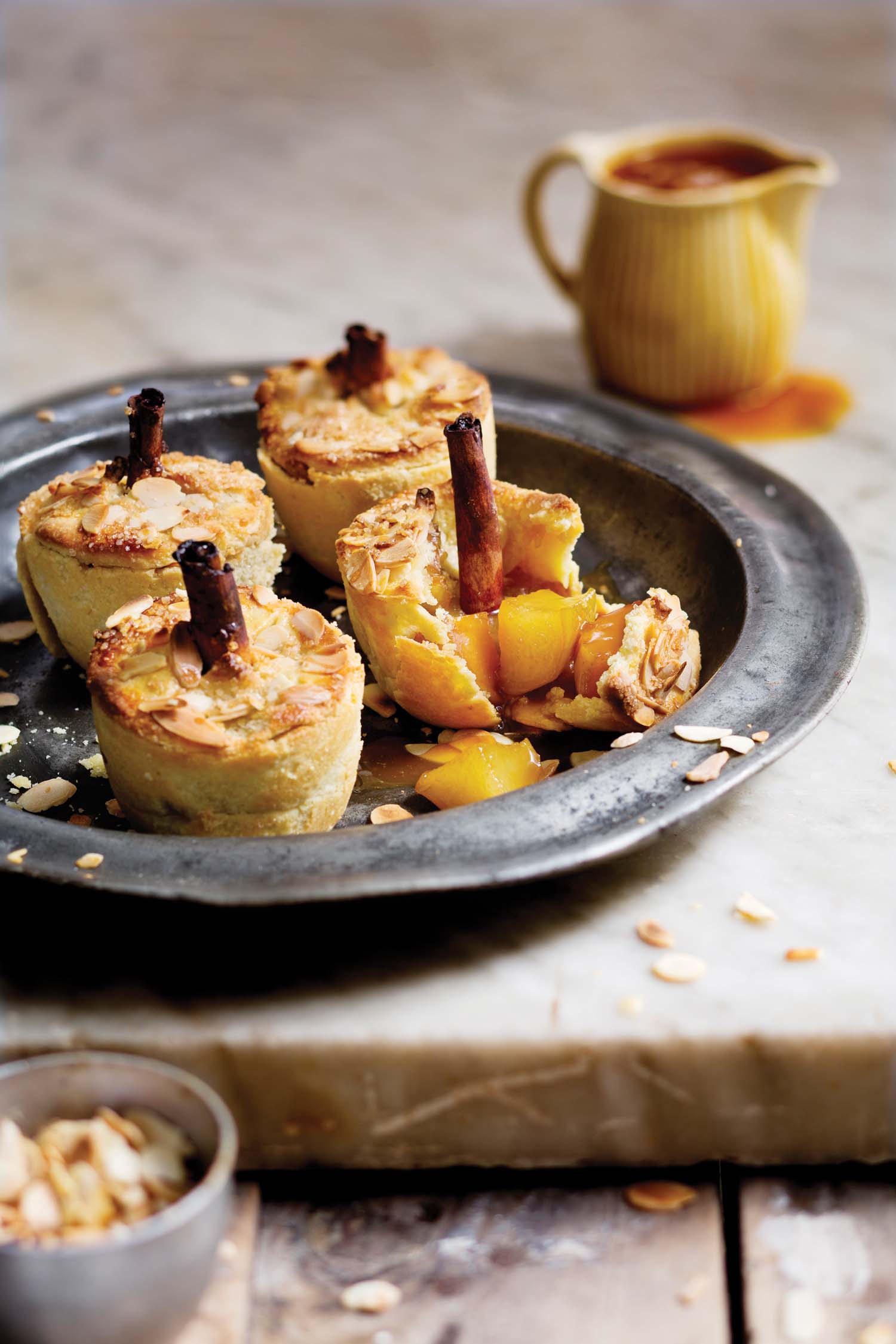 Easy honey and pear pies recipe | Delightful | WW TASTE