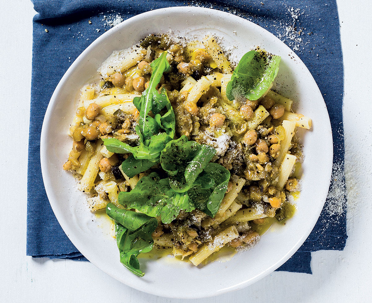 Pasta with brinjal, chickpeas and rocket | Woolworths TASTE