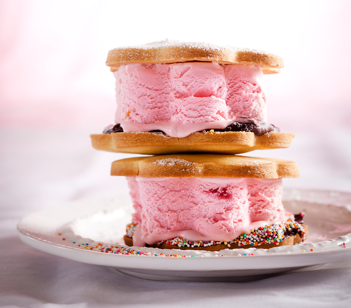 Strawberry ice-cream sandwich | Woolworths TASTE