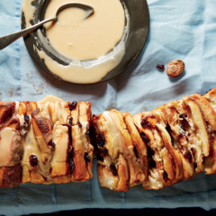 Cinnamon, nutmeg and cranberry pull-apart loaf with coffee drizzle