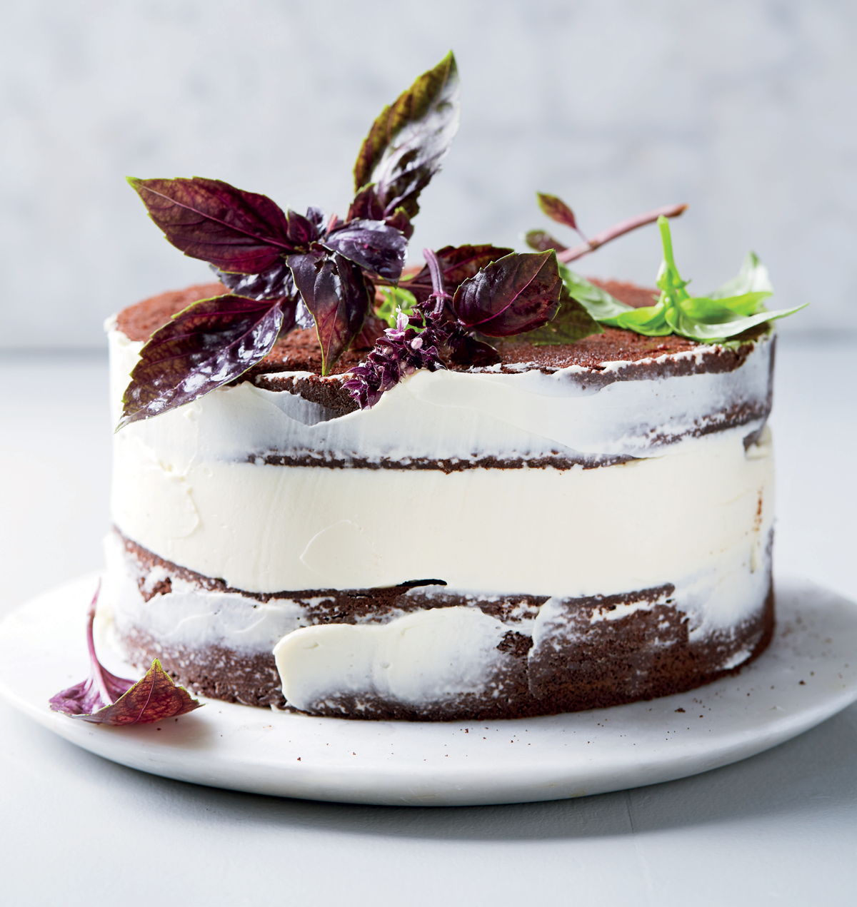 Easy naked chocolate and basil cake with cream cheese 