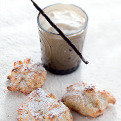 Almond and honey cookies