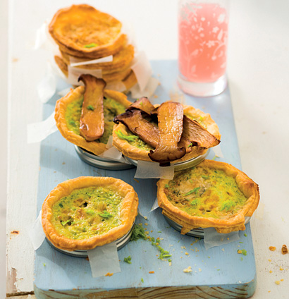 Asparagus and blue cheese quiches | Woolworths TASTE