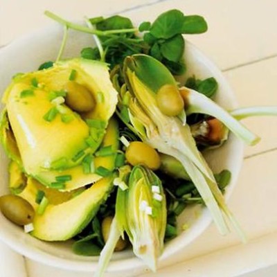 Avocado and artichoke salad