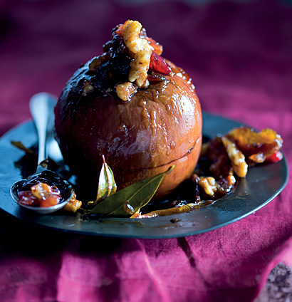 Baked apples with bay leaves, dates and honey | Woolworths TASTE