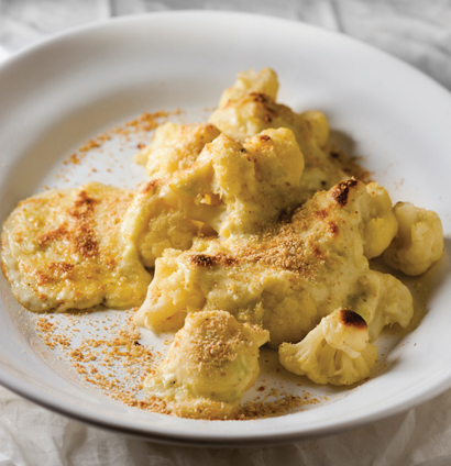 Baked cauliflower cheese recipe | Woolworths TASTE
