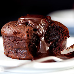 Baked dark chocolate pudding