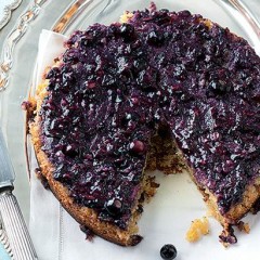 Blueberry and vanilla polenta cake