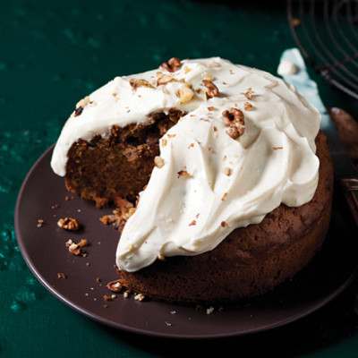 Carrot cake with cream cheese-and-lemon icing