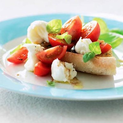 Cherry tomato and bocconcini salad