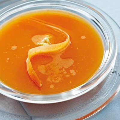 Chilled raw carrot, orange and ginger soup