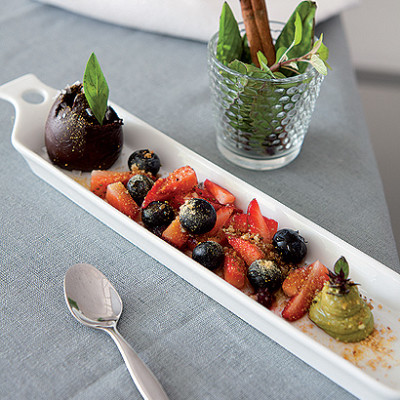Chocolate and berries with salt, spice and avocado pudding