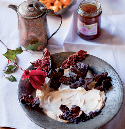 Chocolate figs with mascarpone and sugared violets | Woolworths TASTE