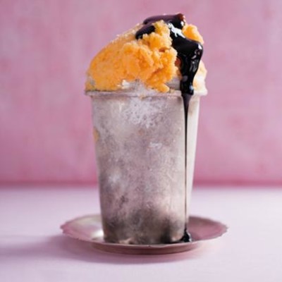 Clementine and lemon sorbet with balsamic cream