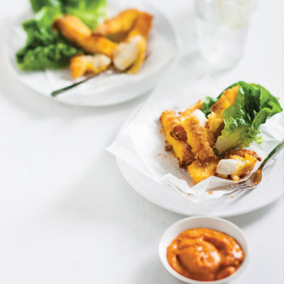 Crisp fish strips with sweet pepper sauce
