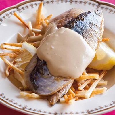 Fish 'n chips with balsamic mayonnaise