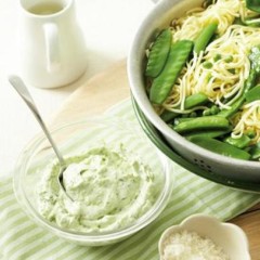 Fresh tagliolini with assorted peas and whipped white cheese sauce