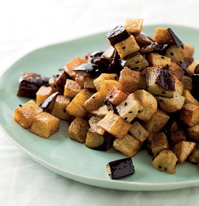Garam masala potatoes & brinjal recipe | Woolworths TASTE
