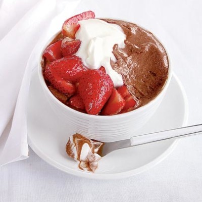 Glazed strawberries with chocolate mousse