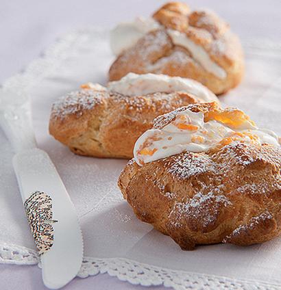 Gooseberry cream puffs recipe | Delicate | Woolworths TASTE