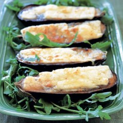 Grilled aubergine with halloumi