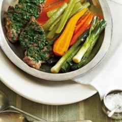 Grilled lamb steaks with braised vegetables