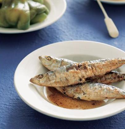 Grilled sardines & green peppers recipe | Woolworths TASTE