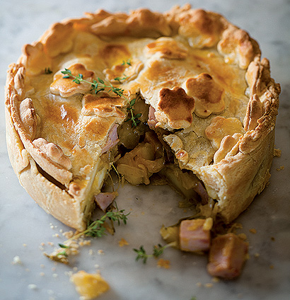 Ham, apple & sweet potato pie recipe | Woolworths TASTE