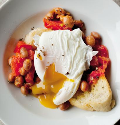 Homemade baked beans & egg recipe | Woolworths TASTE