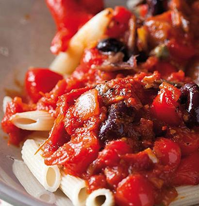 Homemade puttanesca sauce & penne recipe | WW TASTE