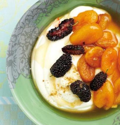 Honey and cumin apricots with honey-drizzled greek yoghurt | Woolworths TASTE