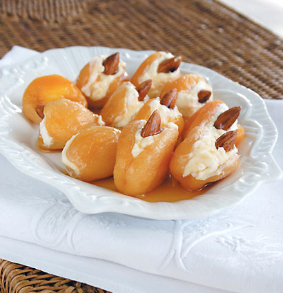Honey apricots stuffed & toasted almonds recipe | WW TASTE