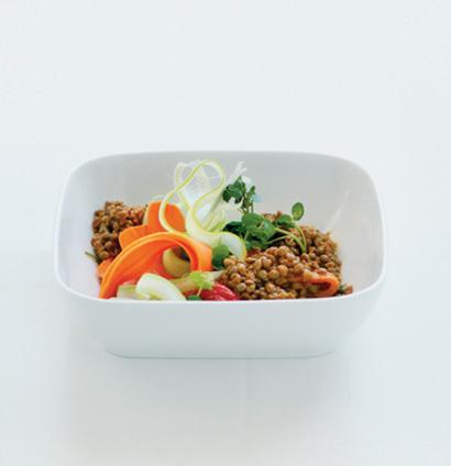 Lentil & tomato pesto & roasted peppers recipe | WW TASTE