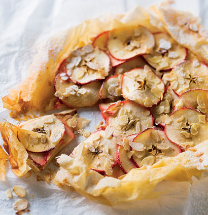Light apple tart recipe | Delicate & Delicious | WW TASTE