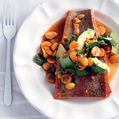 Pan-fried salmon trout with gooseberry Asian dressing