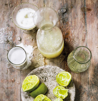Pisco sours | Woolworths TASTE