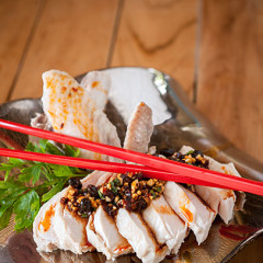 Poached chicken with spicy Sichuan sauce