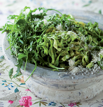 Rocket-and-pesto pasta recipe | Flavourful | Woolworths TASTE