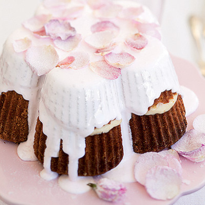 Rose-petal cake