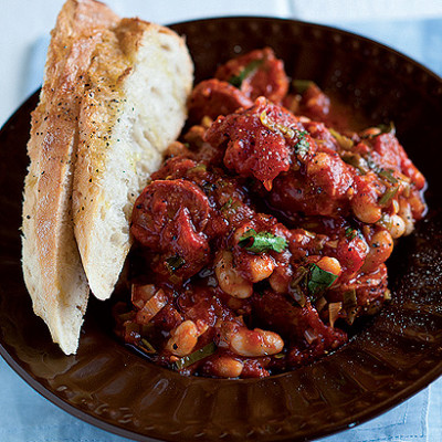 Spicy chorizo, tomato and white beans
