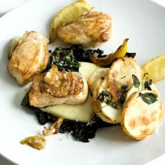 Spinach and halloumi parcels topped with roasted garlicky chicken