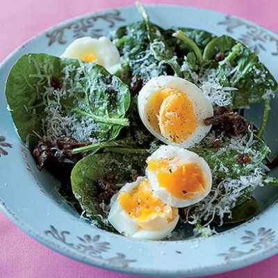 Spinach, Parmesan and soft egg salad