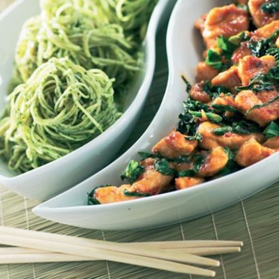 Stir-fried chilli-barbecue chicken and greens with coriander noodles