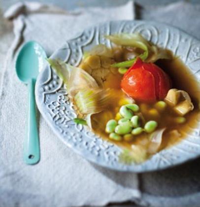 Summer Broad Bean & Tomato Broth Recipe | WW TASTE