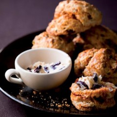 Sun-dried tomato scones with olive butter