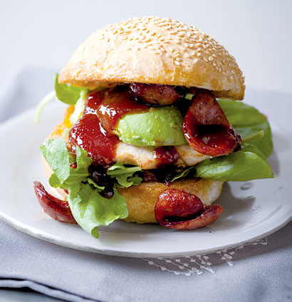 The Ultimate Chicken, Chorizo & Avo Burger Recipe | WW TASTE