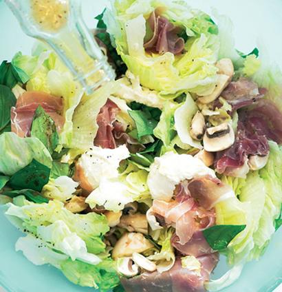 Torn Salad, Prosciutto and Mozzarella recipe | WW TASTE